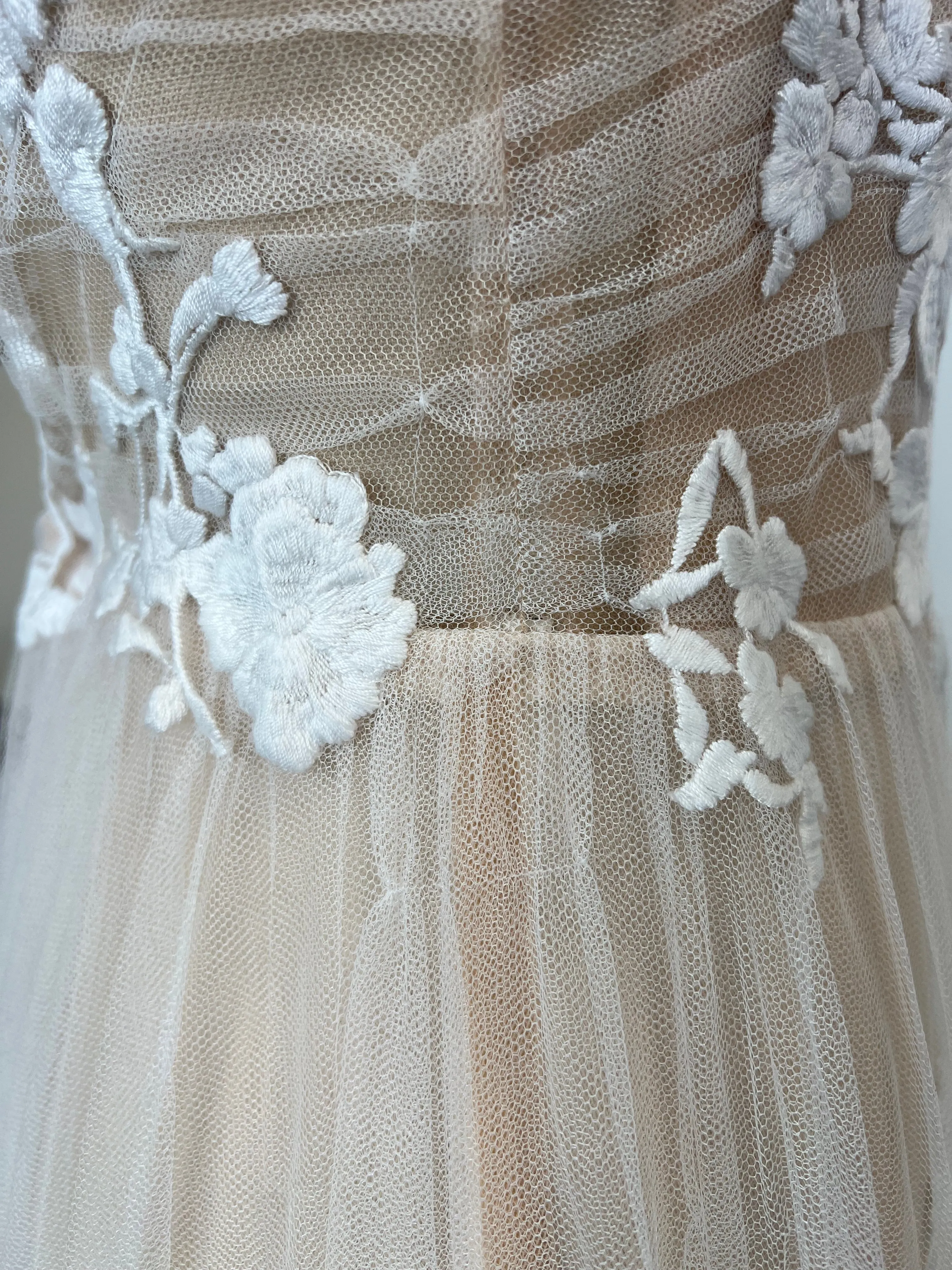 C / Anna Kara Iris Size 12