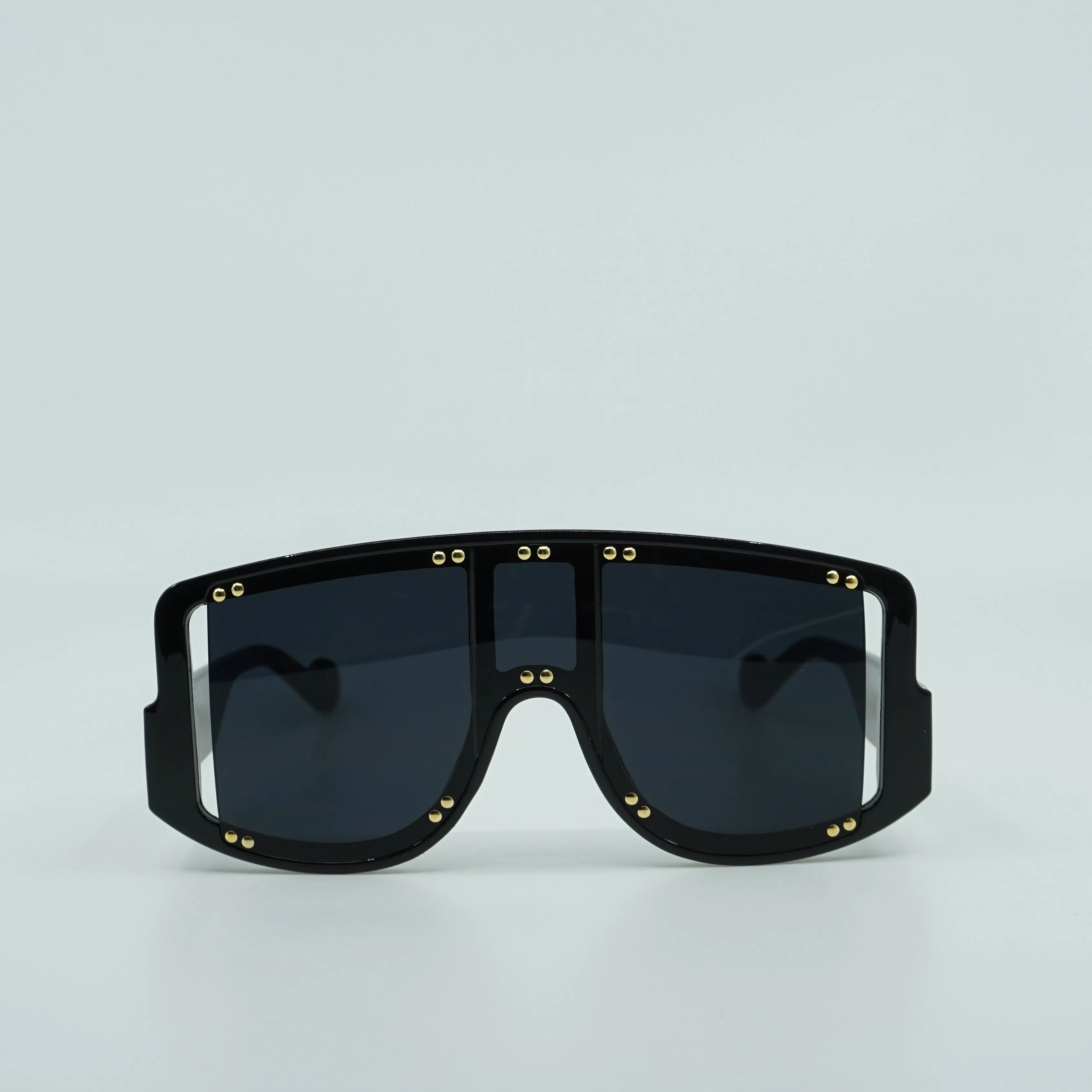 Fiery S.W.V Oversize Sunglasses