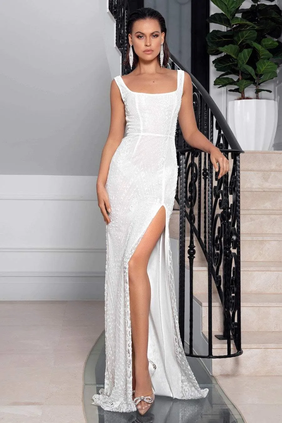 WHITE COTTON EVENING DRESS